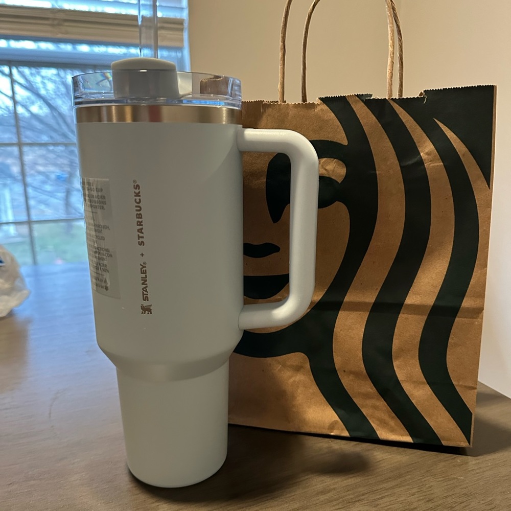 NEW Starbucks X Stanley Spring Cup 2